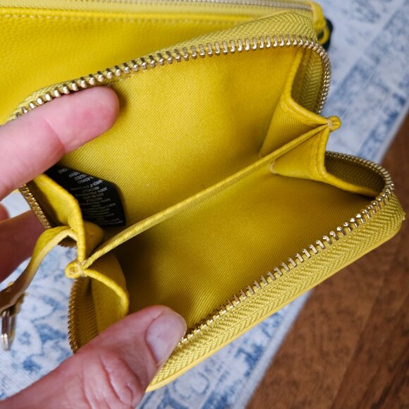 Love and Lore Yellow 🌻 Wrislet and Coin Purse Wallet - Picture 3 of 6